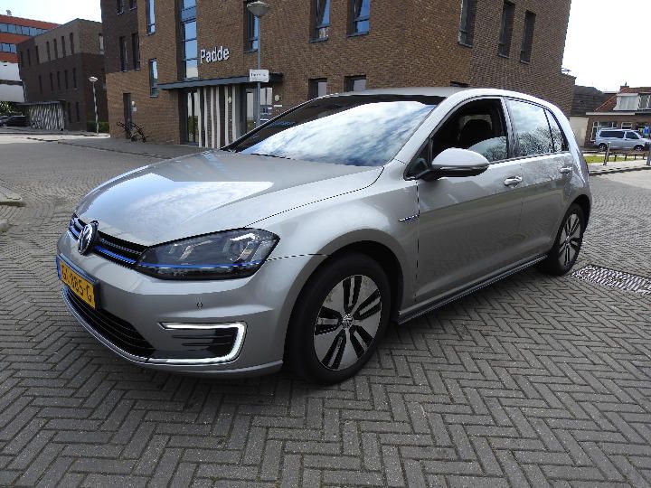 VOLKSWAGEN GOLF 2015 wvwzzzauzfw808345