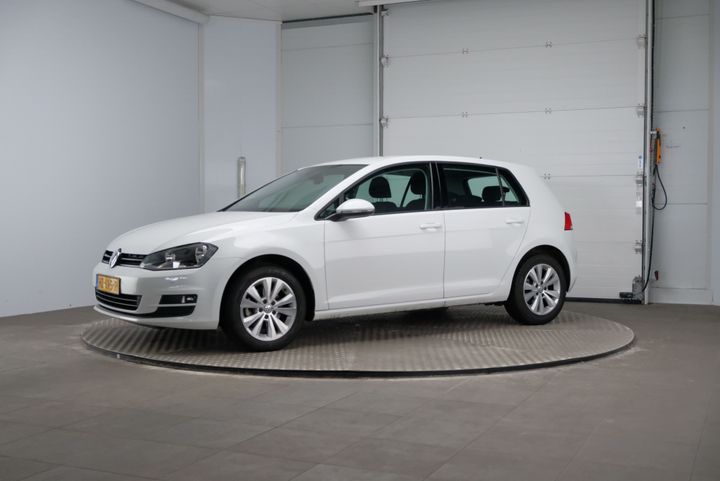 VOLKSWAGEN GOLF 2016 wvwzzzauzgp072303