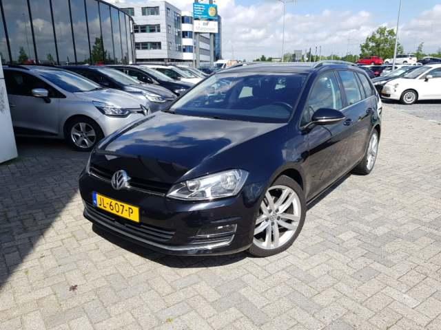 VOLKSWAGEN GOLF 2016 wvwzzzauzgp613948