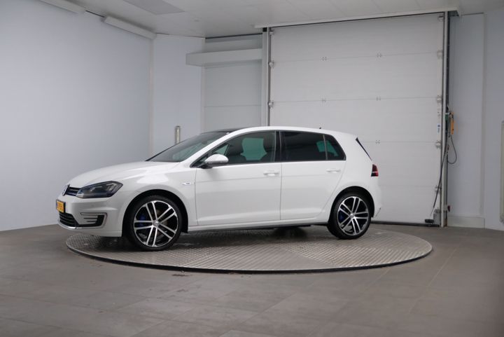 VOLKSWAGEN GOLF 2015 wvwzzzauzgw800436