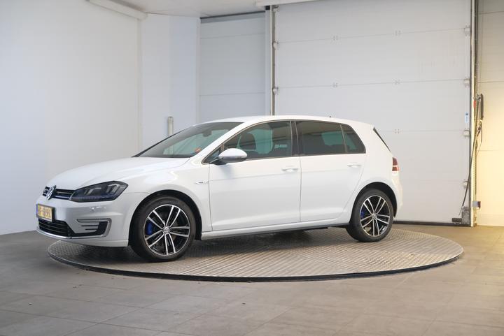 VOLKSWAGEN GOLF 2015 wvwzzzauzgw800530