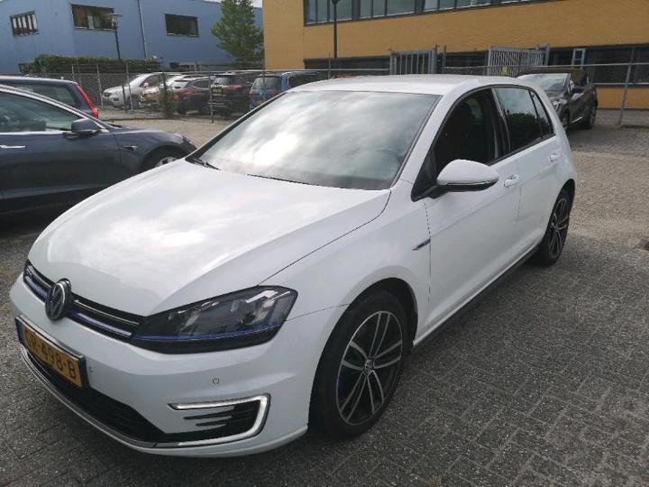 VOLKSWAGEN GOLF 2015 wvwzzzauzgw801008