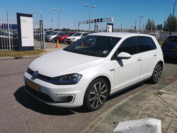 VOLKSWAGEN GOLF 2015 wvwzzzauzgw802061