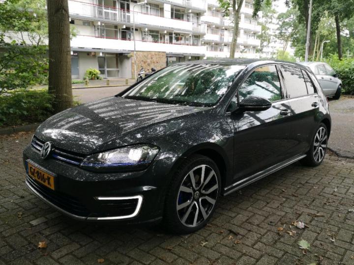 VOLKSWAGEN GOLF 2015 wvwzzzauzgw802093