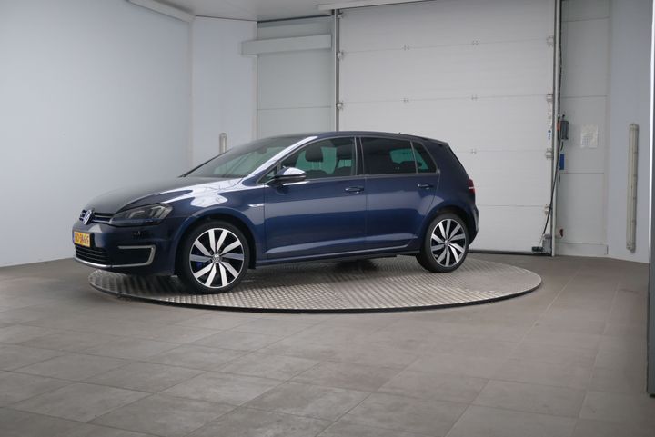 VOLKSWAGEN GOLF 2015 wvwzzzauzgw802197