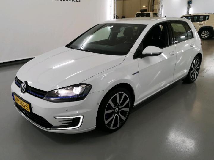 VOLKSWAGEN GOLF 2015 wvwzzzauzgw802438