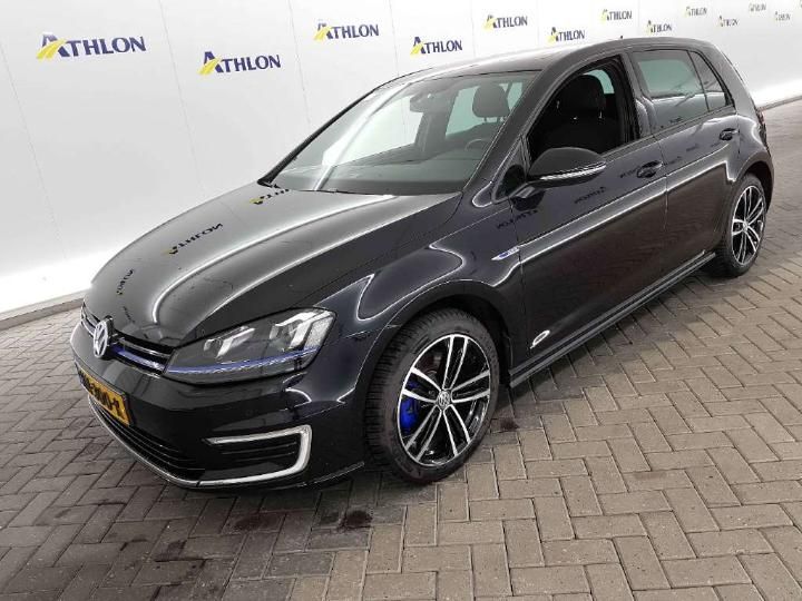 VOLKSWAGEN GOLF 2015 wvwzzzauzgw802538