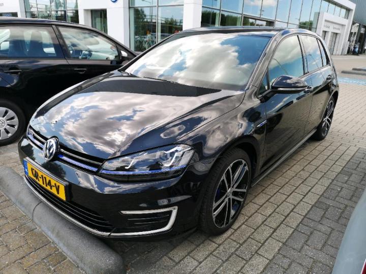 VOLKSWAGEN GOLF 2015 wvwzzzauzgw802660