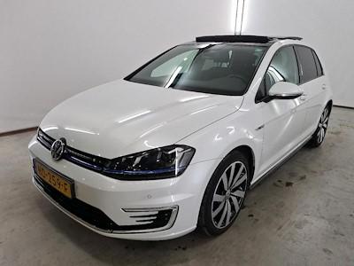 VOLKSWAGEN GOLF 2015 wvwzzzauzgw805248