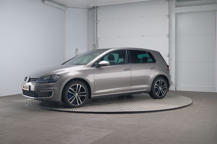 VOLKSWAGEN GOLF 2015 wvwzzzauzgw805527