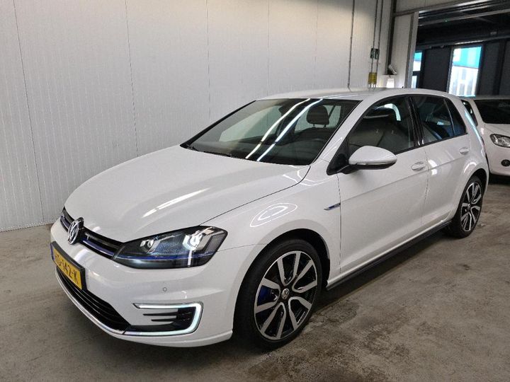 VOLKSWAGEN GOLF 2015 wvwzzzauzgw805747