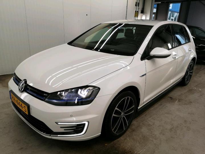 VOLKSWAGEN GOLF 2015 wvwzzzauzgw806053