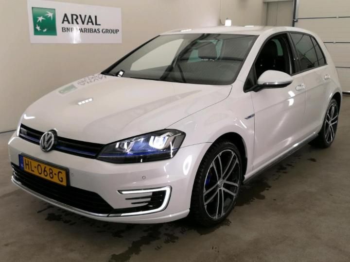 VOLKSWAGEN GOLF 2015 wvwzzzauzgw806685