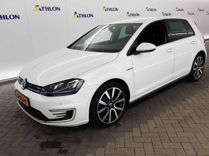 VOLKSWAGEN GOLF 2015 wvwzzzauzgw806760