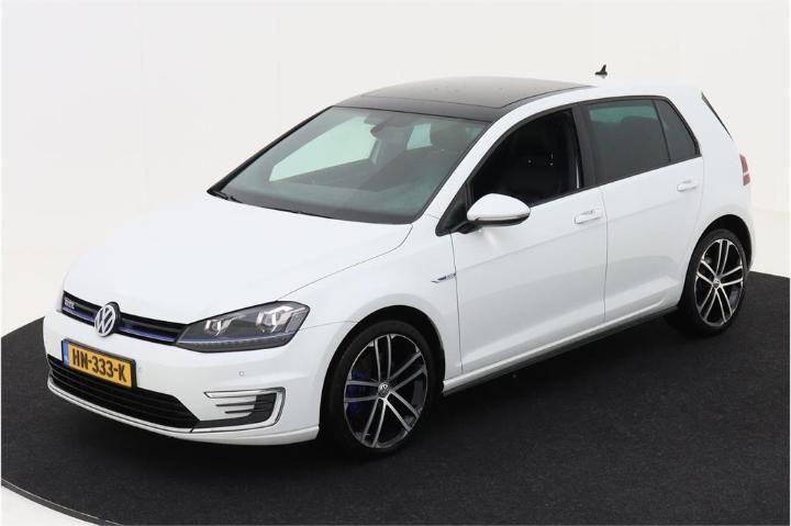 VOLKSWAGEN GOLF 2015 wvwzzzauzgw806864