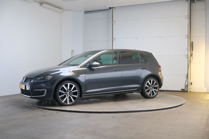 VOLKSWAGEN GOLF 2015 wvwzzzauzgw807254