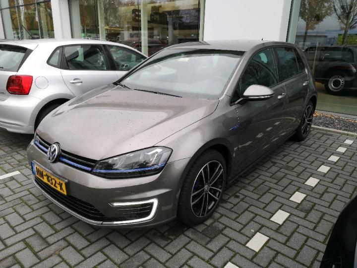 VOLKSWAGEN GOLF 2015 wvwzzzauzgw808087