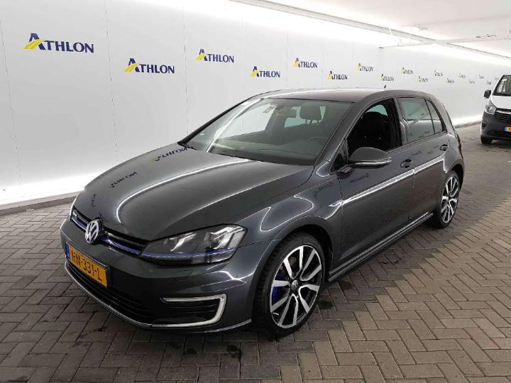 VOLKSWAGEN GOLF 2015 wvwzzzauzgw808347