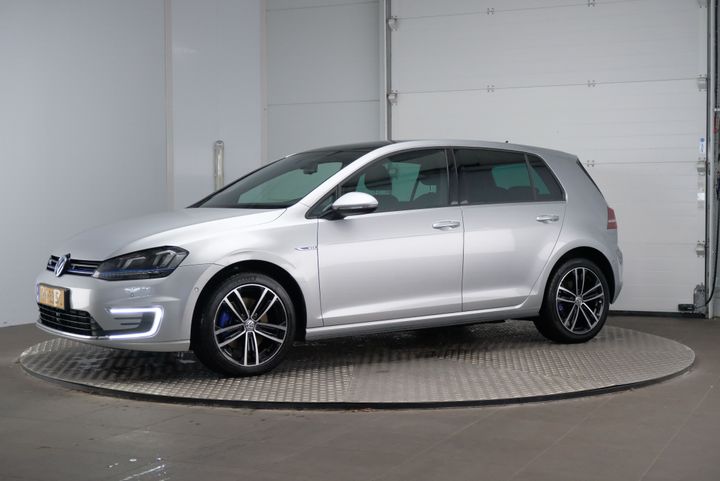 VOLKSWAGEN GOLF 2015 wvwzzzauzgw808363