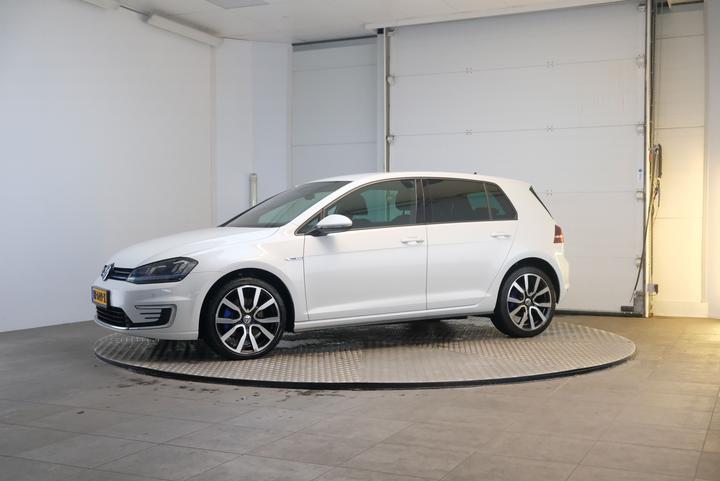 VOLKSWAGEN GOLF 2015 wvwzzzauzgw808745