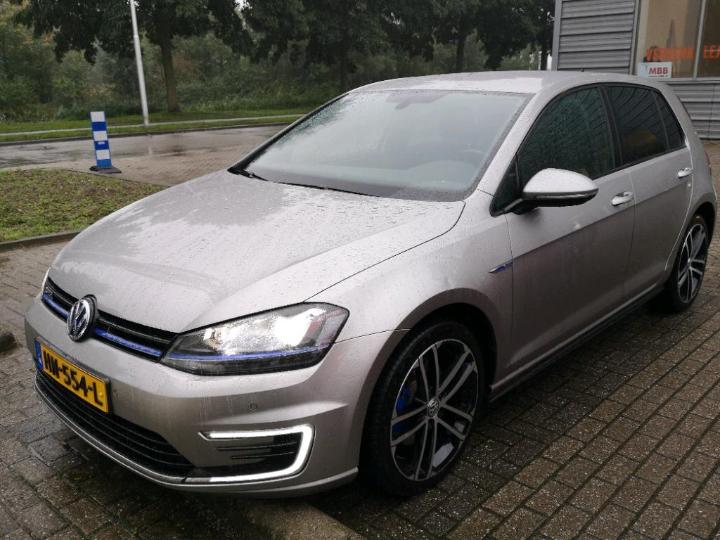 VOLKSWAGEN GOLF 2015 wvwzzzauzgw808920