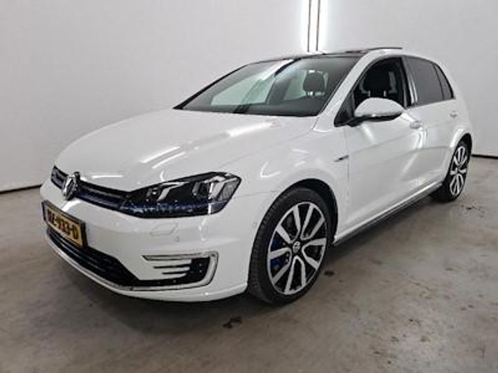 VOLKSWAGEN GOLF 2015 wvwzzzauzgw808946