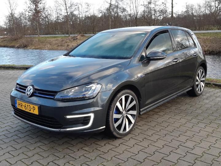 VOLKSWAGEN GOLF 2015 wvwzzzauzgw810265