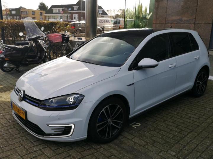 VOLKSWAGEN GOLF 2015 wvwzzzauzgw810313