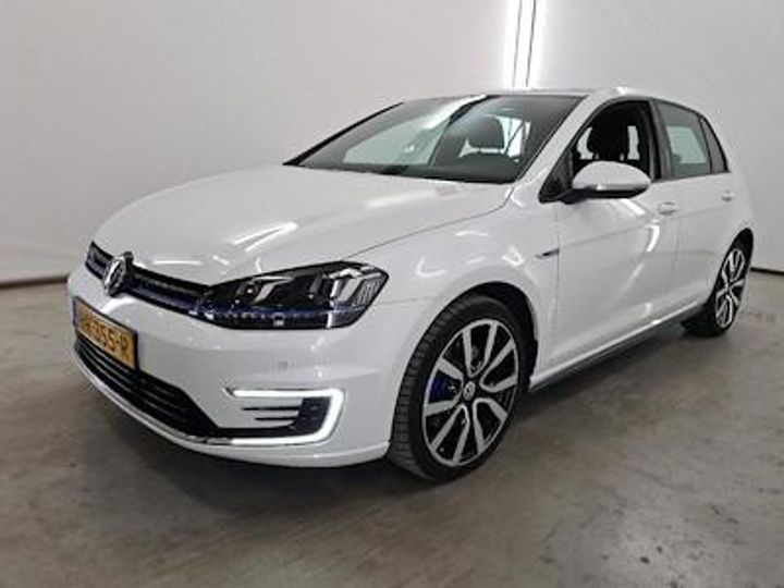 VOLKSWAGEN GOLF 2015 wvwzzzauzgw810354