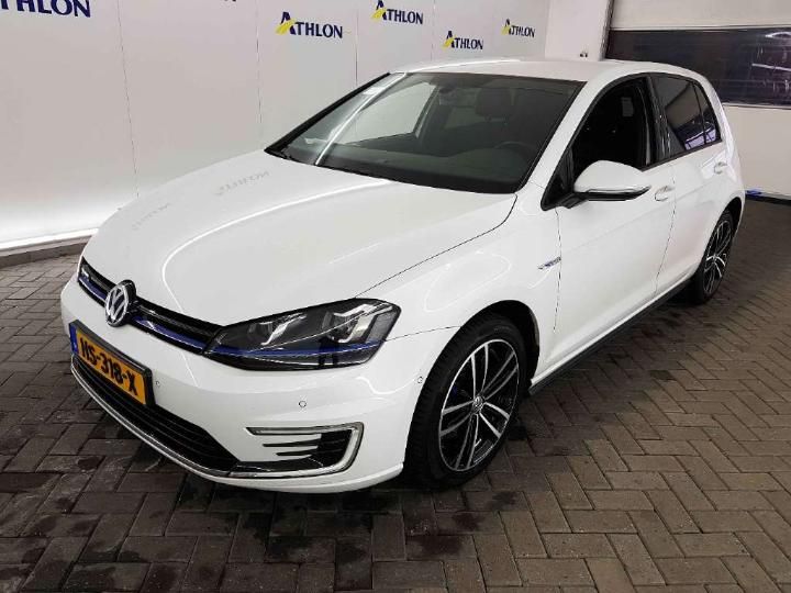 VOLKSWAGEN GOLF 2015 wvwzzzauzgw810363