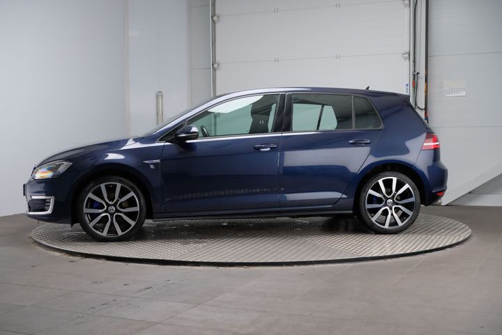 VOLKSWAGEN GOLF 2015 wvwzzzauzgw810447