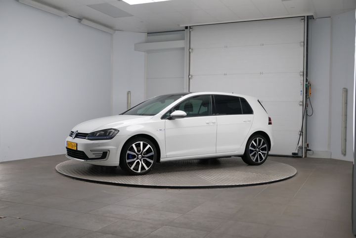 VOLKSWAGEN GOLF 2015 wvwzzzauzgw810460