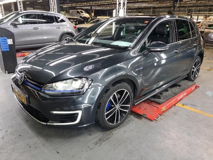 VOLKSWAGEN GOLF 2015 wvwzzzauzgw810513