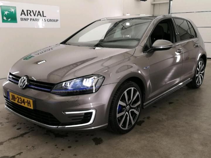 VOLKSWAGEN GOLF 2015 wvwzzzauzgw810521