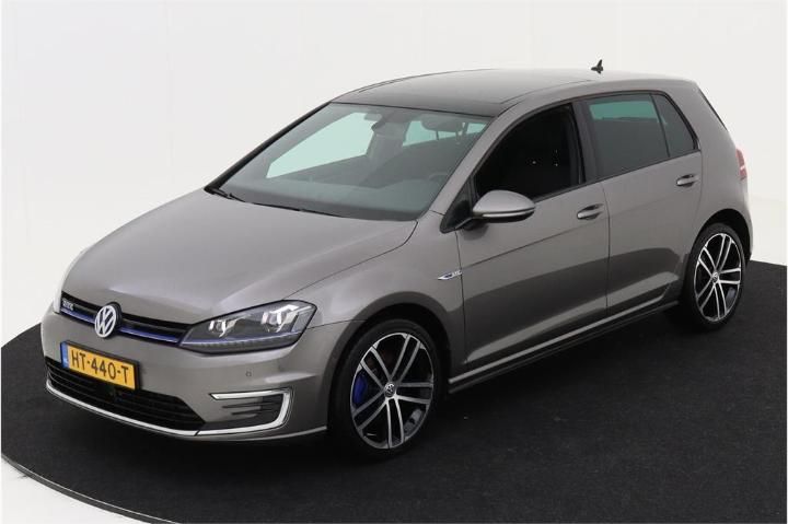 VOLKSWAGEN GOLF 2015 wvwzzzauzgw810522