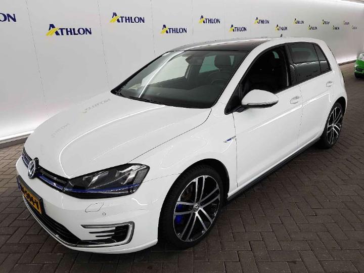 VOLKSWAGEN GOLF 2015 wvwzzzauzgw810563