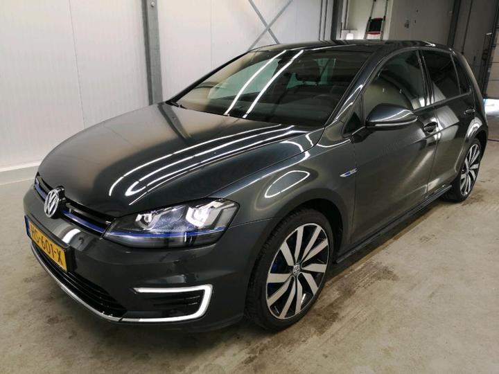 VOLKSWAGEN GOLF 2015 wvwzzzauzgw810667