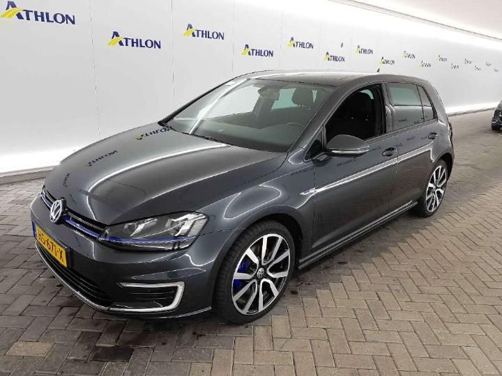 VOLKSWAGEN GOLF 2015 wvwzzzauzgw810747