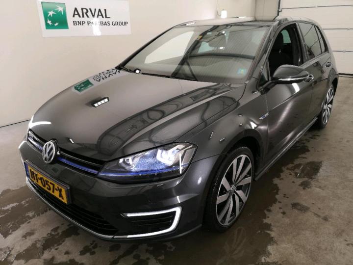 VOLKSWAGEN GOLF 2015 wvwzzzauzgw810852