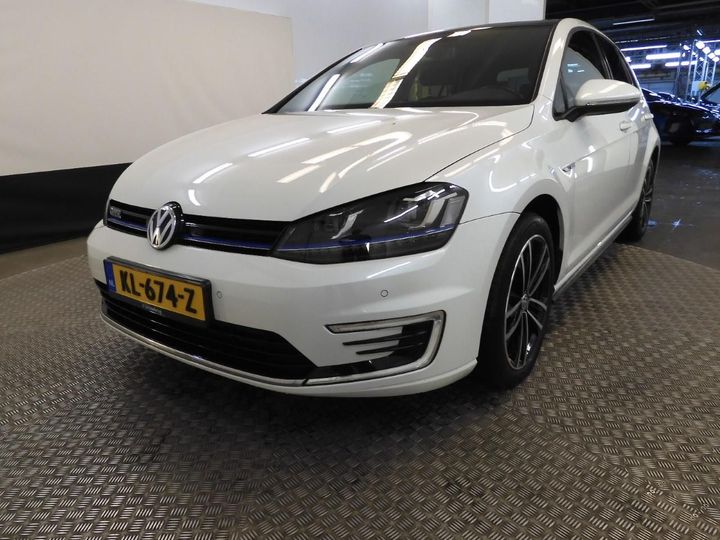 VOLKSWAGEN GOLF 2016 wvwzzzauzgw811055