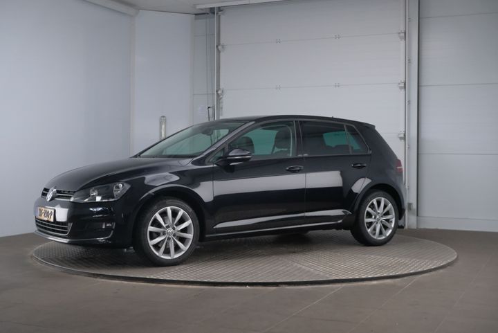 VOLKSWAGEN GOLF 2017 wvwzzzauzhp064076