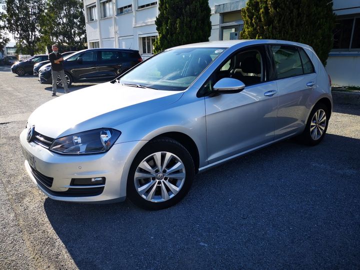 VOLKSWAGEN GOLF 2017 wvwzzzauzhp076534