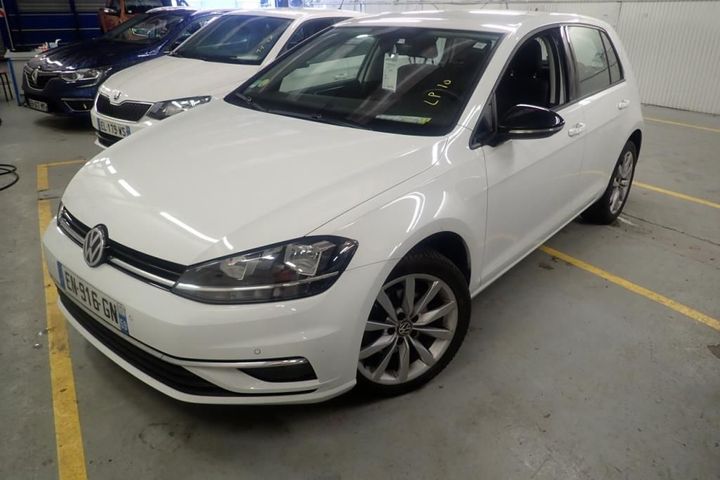 VOLKSWAGEN GOLF 2017 wvwzzzauzhp300486