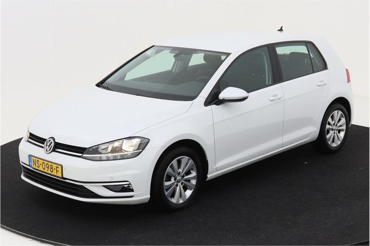 VOLKSWAGEN GOLF 2017 wvwzzzauzhp315597