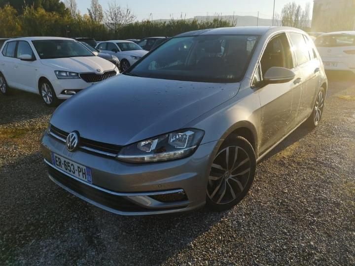 VOLKSWAGEN GOLF 2017 wvwzzzauzhp323648