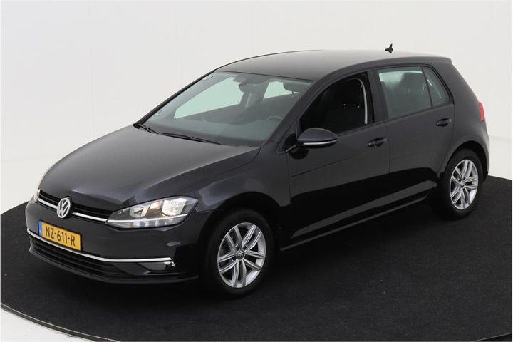 VOLKSWAGEN GOLF 2017 wvwzzzauzhp330100