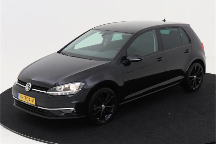 VOLKSWAGEN GOLF 2017 wvwzzzauzhp332597