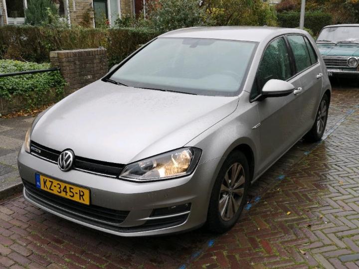 VOLKSWAGEN GOLF 2017 wvwzzzauzhw157293