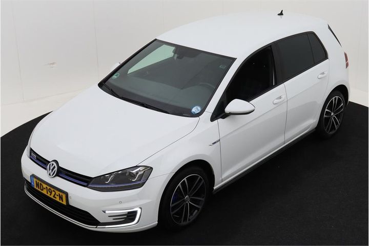 VOLKSWAGEN GOLF 2016 wvwzzzauzhw801955