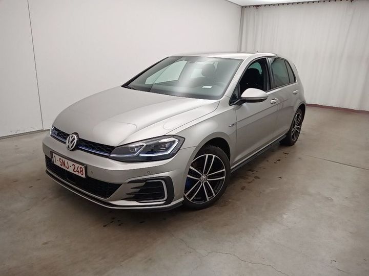 VOLKSWAGEN GOLF 2017 wvwzzzauzhw852539